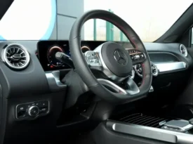 Mercedes-Benz GLB 200 4Matic AMG 7 locuri