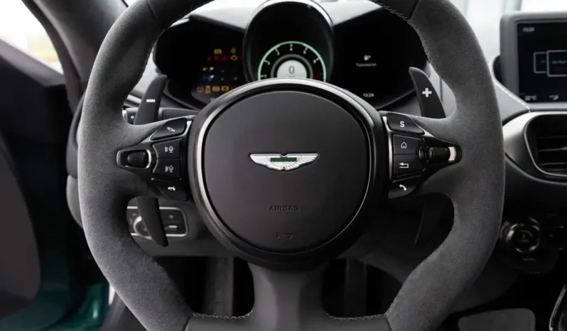 
								Aston Martin V8 Vantage F1 Edition complet									
