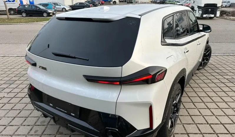 
								BMW XM complet									