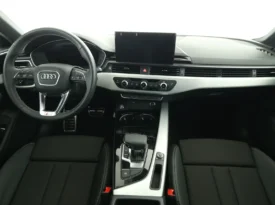 Audi A4 30TDI S Line