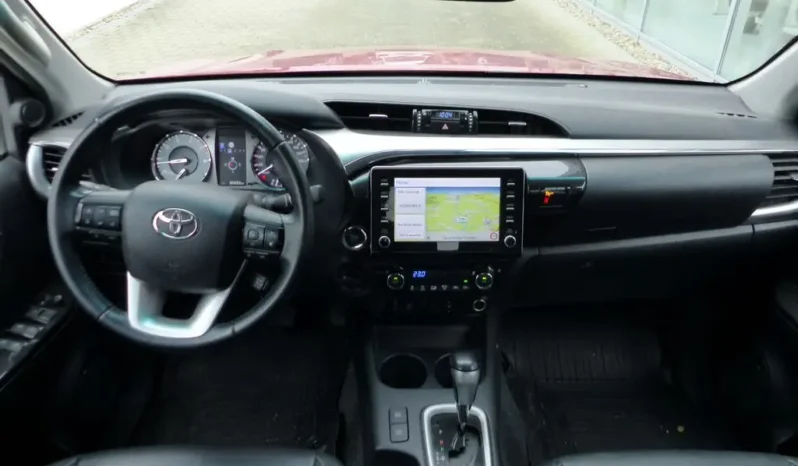 
								Toyota Hilux Double Cab 2.8 D-4D Executive 4×4 complet									