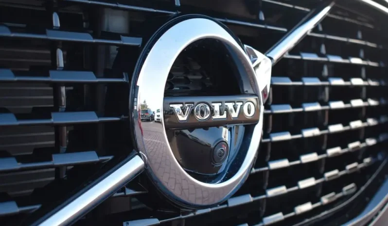 
								Volvo XC60 B4 D AWD Autom. R-Design complet									